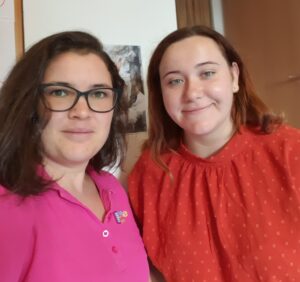 A képen jobbra Martonosi Vanessza és balra Nederman-Kovács Ágnes látható egymás mellett.